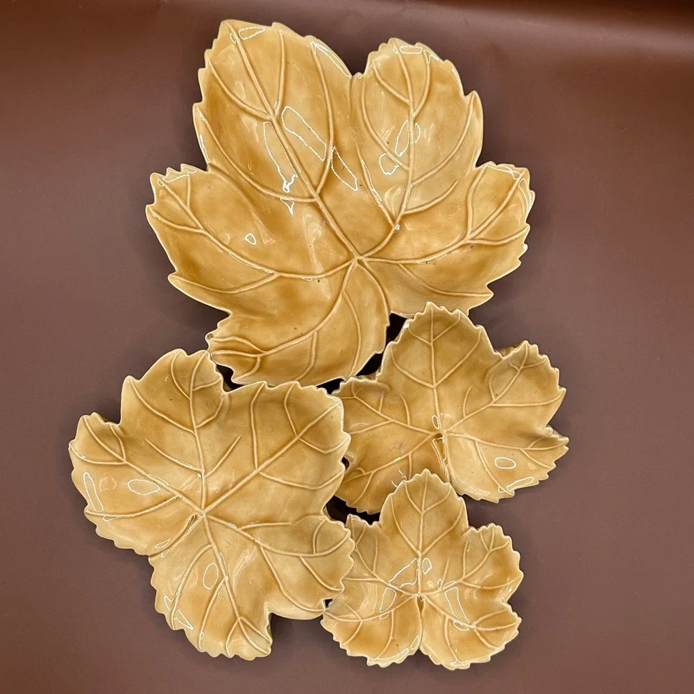 Vintage Ceramic Leaf Nesting 4 Bowl Caramel Majolica Style Signed Studio Pottery